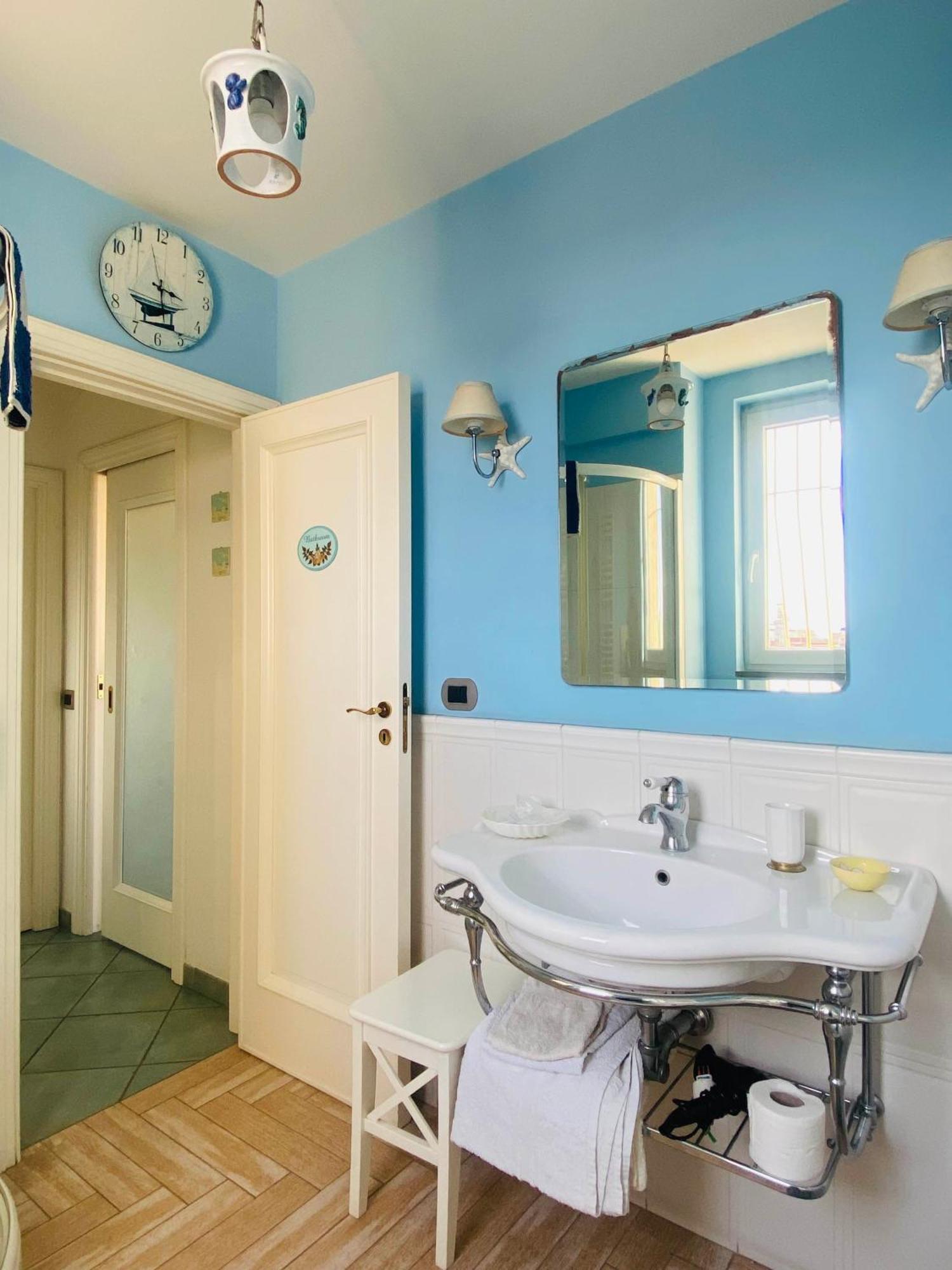 La Casa Sui Tetti Bed & Breakfast Naples Exterior photo